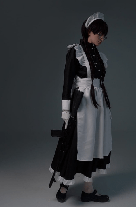 正妹cos《黑礁》战斗女仆长 反差御姐战力爆炸_角色_拉布雷斯_daria