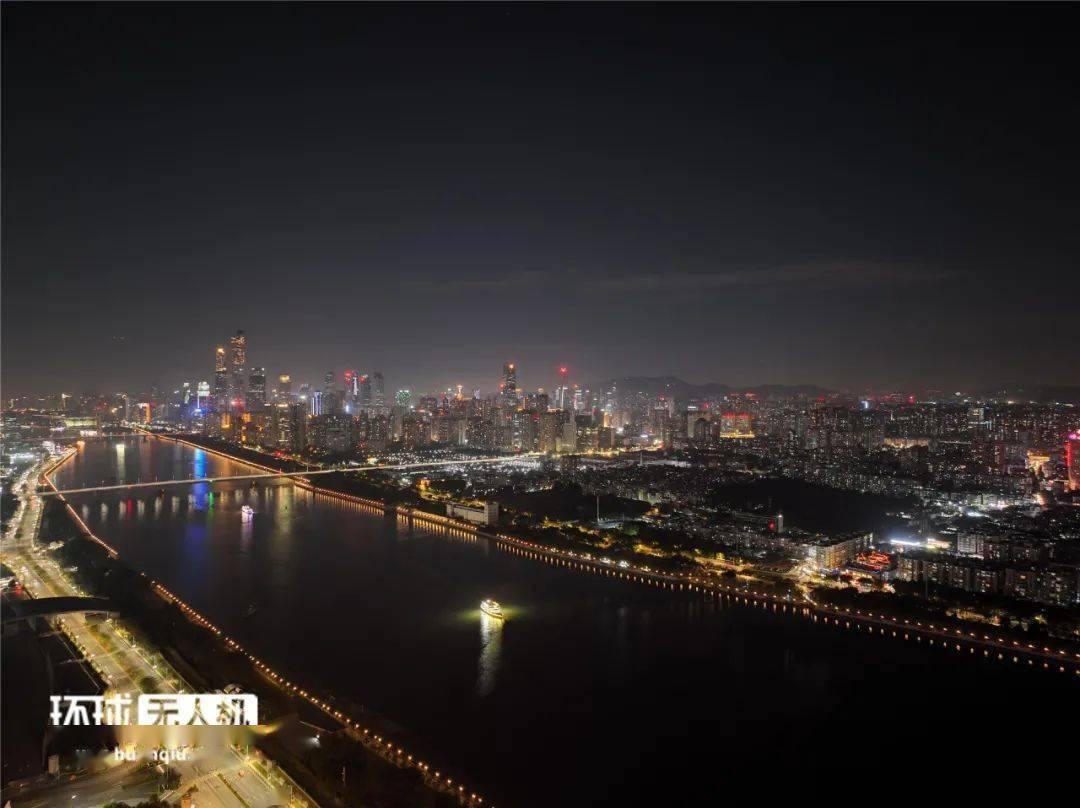 原图|原图直出！看用大疆Mavic 3无人机航拍的城市夜景