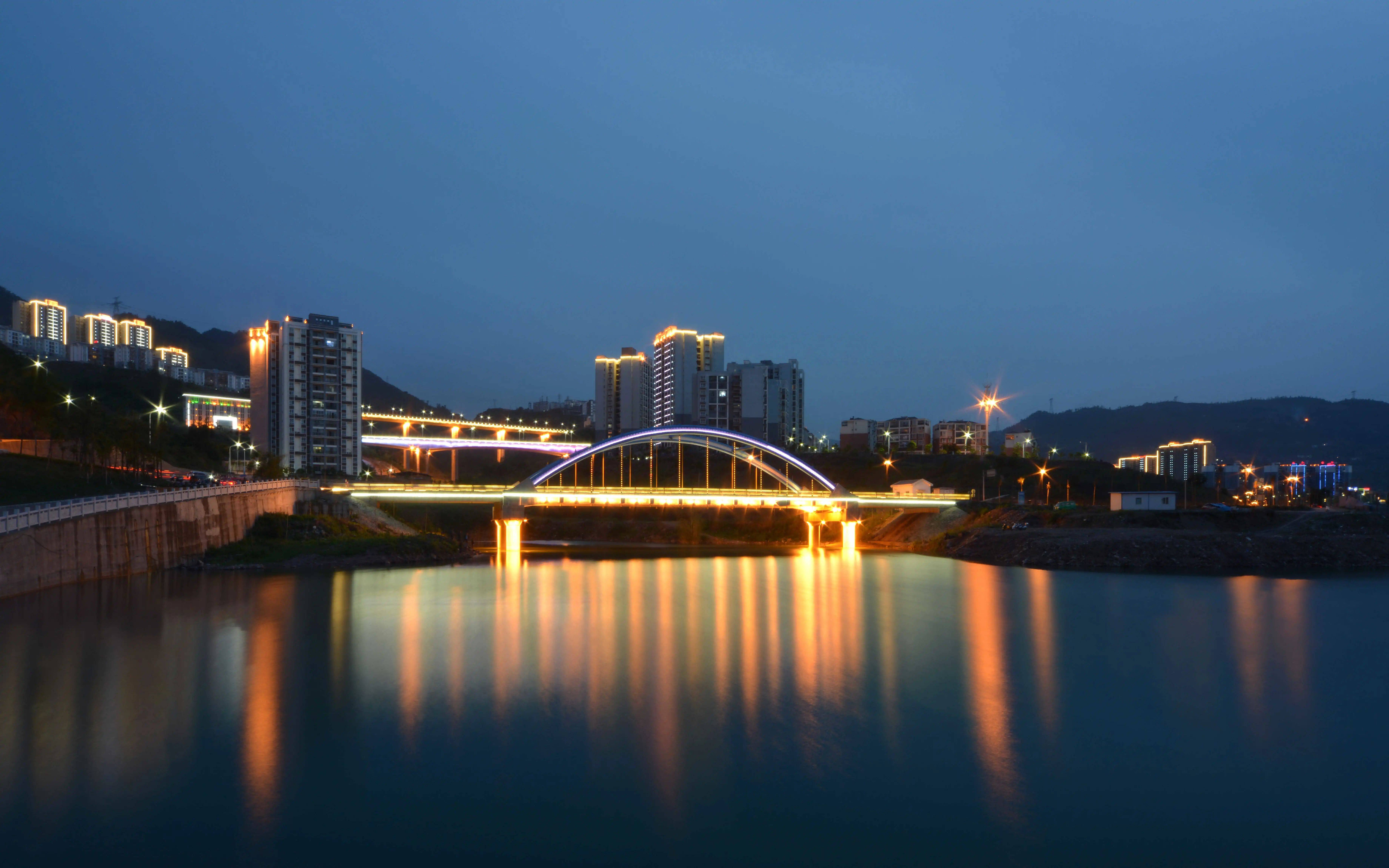 绥江夜景图片