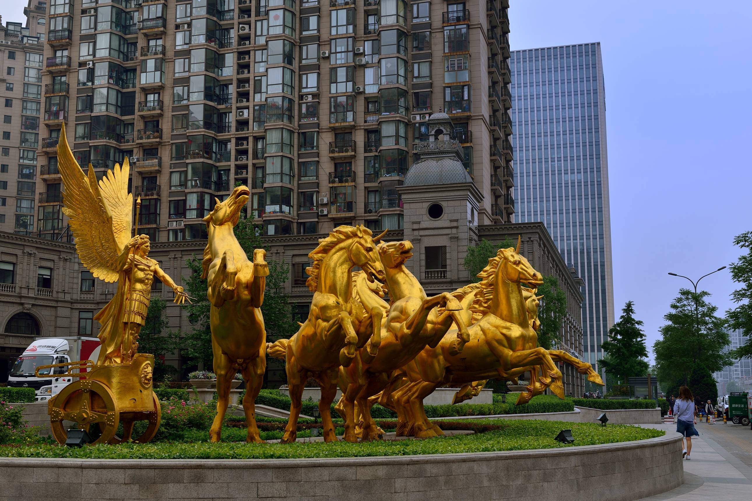 古希腊神话——太阳神阿波罗_雕塑_西方_广场