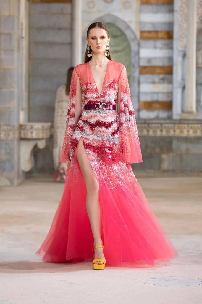 秀场【秀场】2022 春夏成衣系列 – GEORGES HOBEIKA