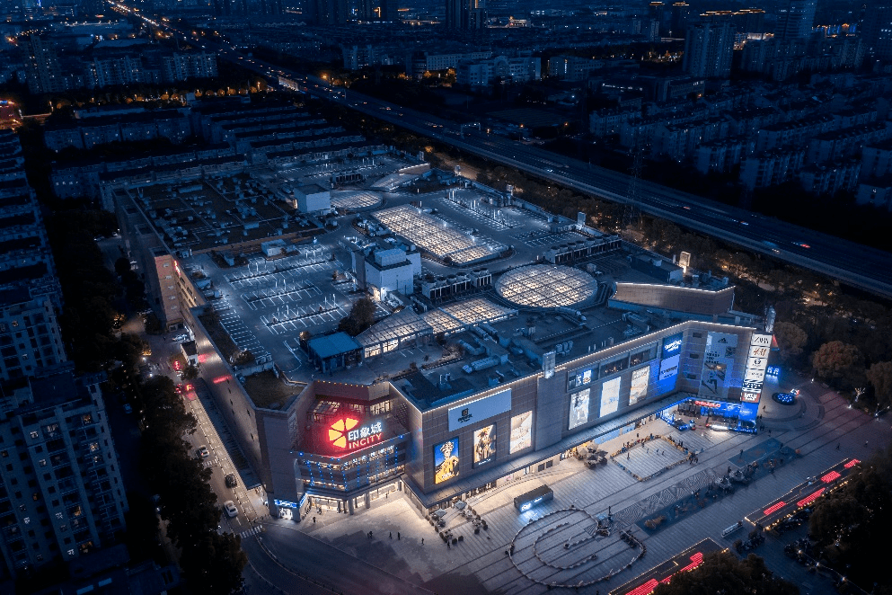 休闲,餐饮,娱乐于一体的一站式大型购物中心,苏州印象城自2009年开业