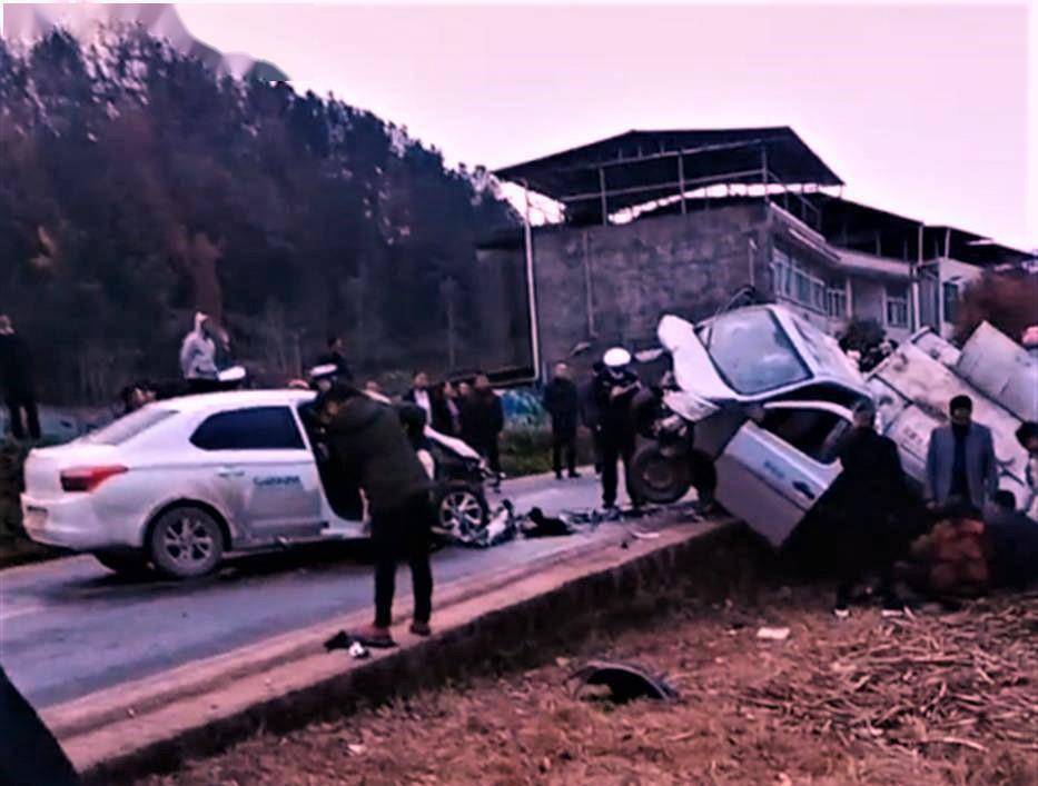 四川巴中一教練車與環衛車相撞,三人遇難_辜韻璇_事故_道路