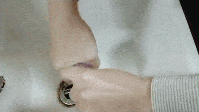 涂上难|【992 | 好物】可爱的花生搓澡巾，让身上脏东西无处可藏，这个冬天就用它搓澡吧！