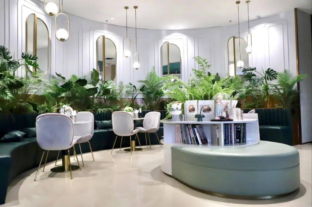 beesknees/毕萃品牌创立于2014年