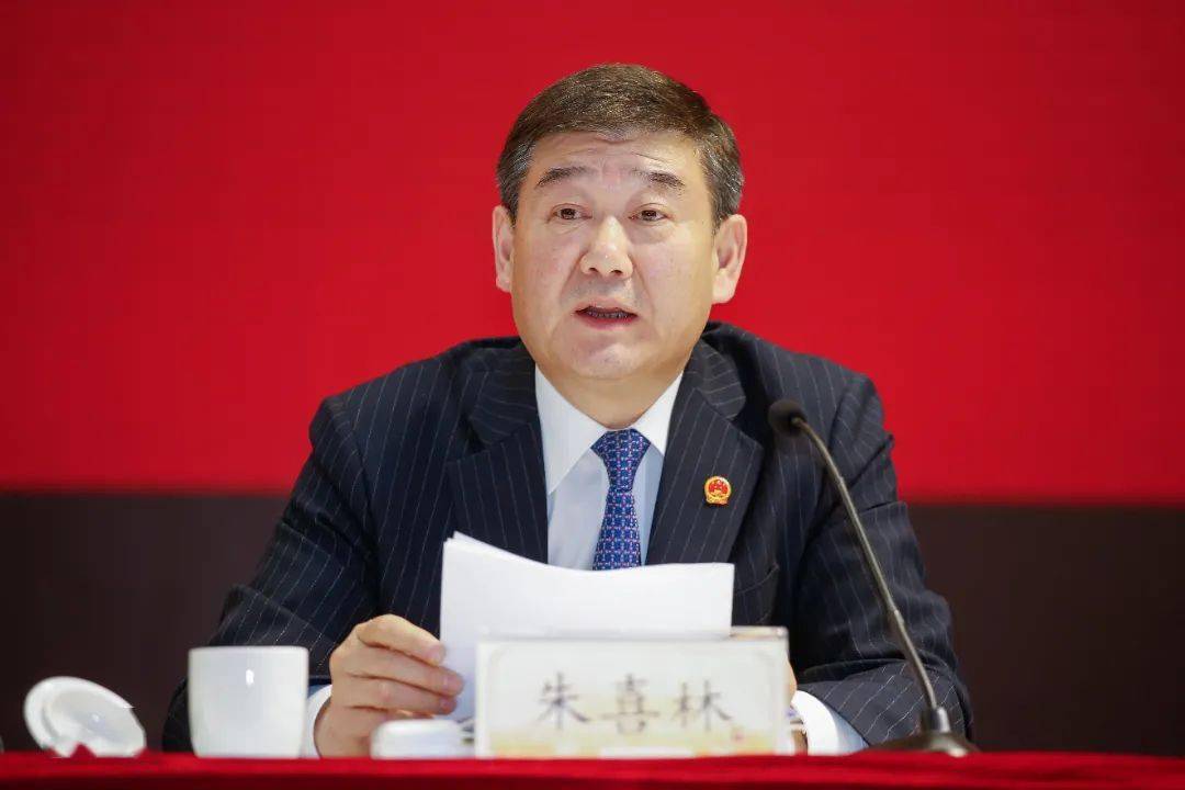 金山区召开学习贯彻中央人大工作会议精神暨区六届人大工作总结交流会