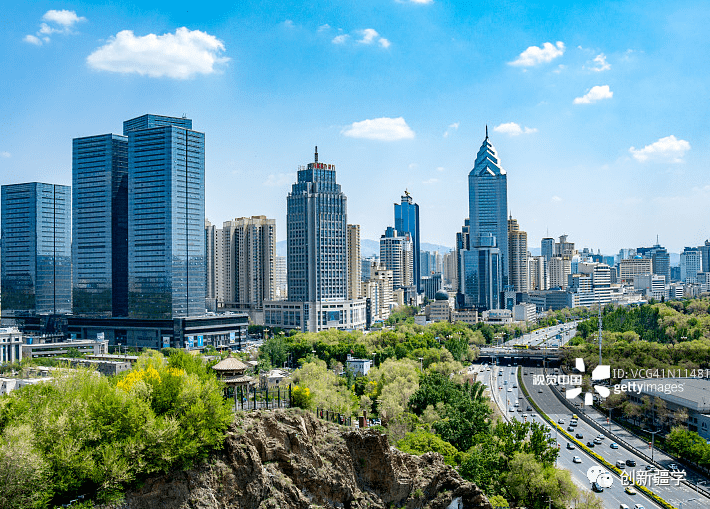 伊犁_城市_天山