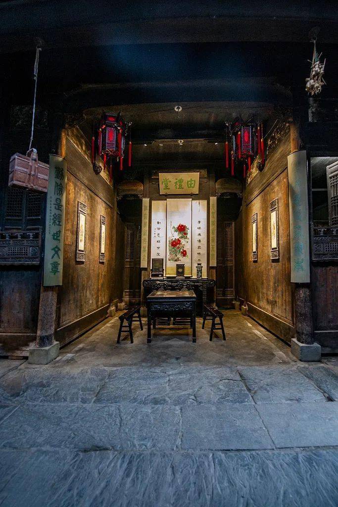 古人房屋,讲究坐北朝南._房子_古代_采光