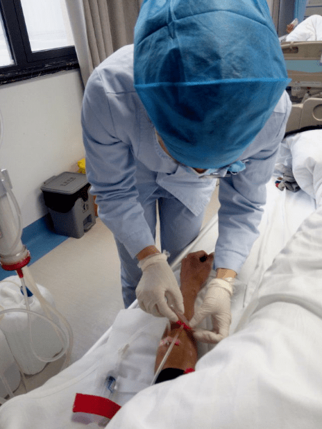 如何提高血透患者动静脉内瘘的使用年限