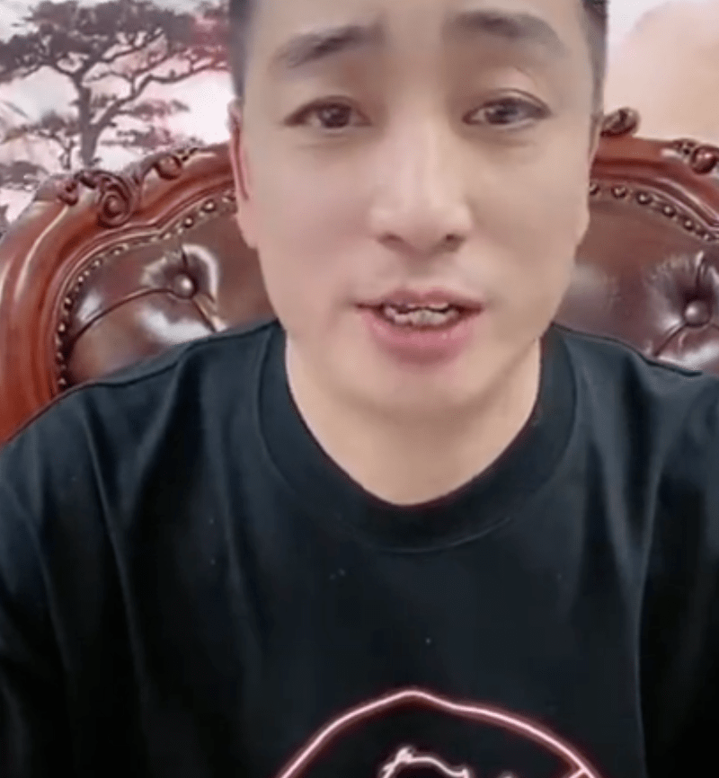 豪情龙哥泪崩!吐槽被身边最亲近的人耍心机!
