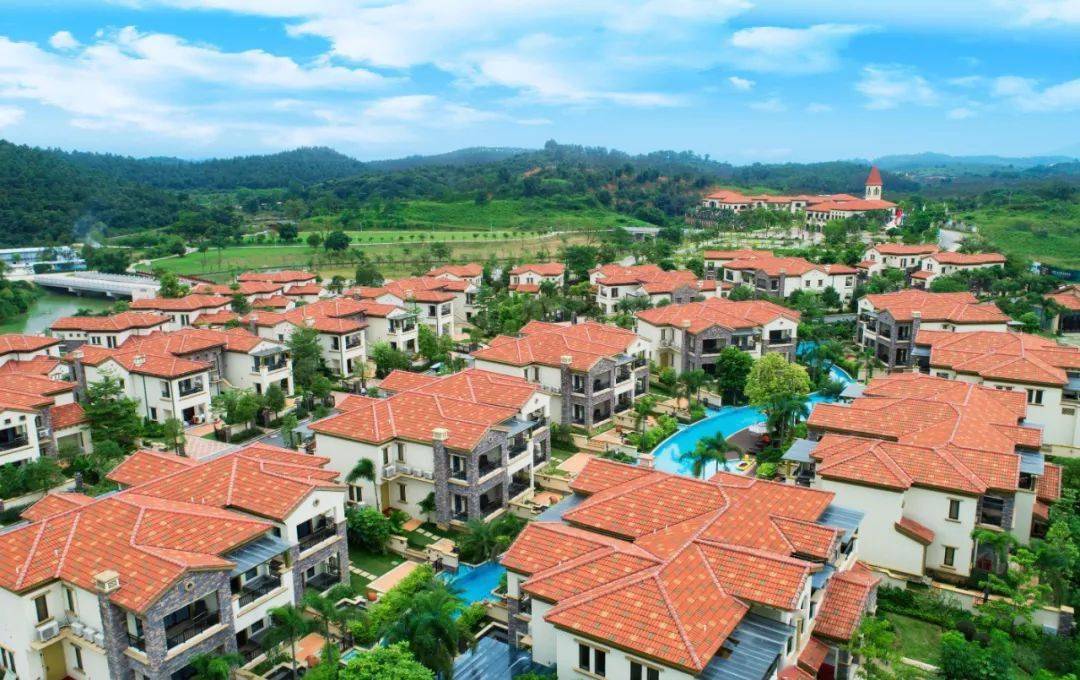 推开门就是威尼斯新兴悦天下温泉酒店入住威尼斯风情西班牙风格别墅