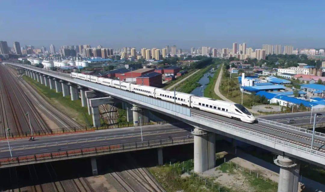 视频牡佳高铁今日正式开通运营