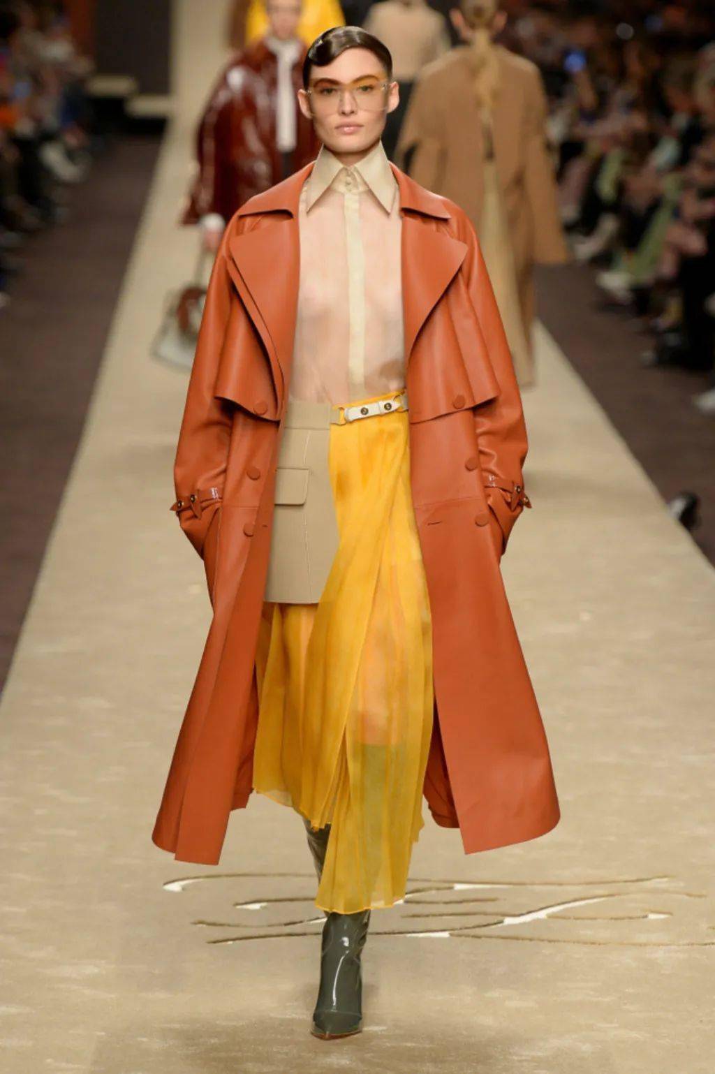 收藏橙色之爱今天是橙色能量日用橙色能量激活生活之美