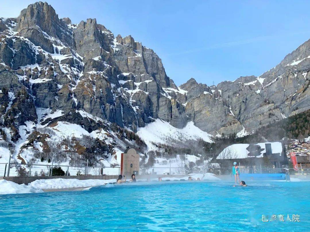 walliser alpentherme&spaleukerbad therme当地温泉中心很多,推荐