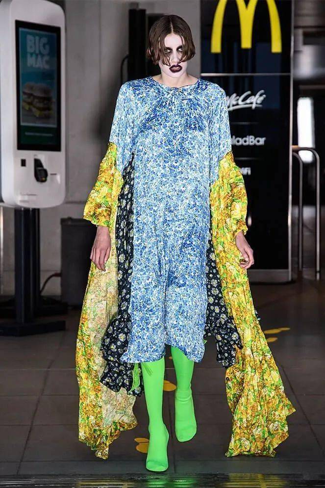 设计「丑」是如何成为流量密码的？