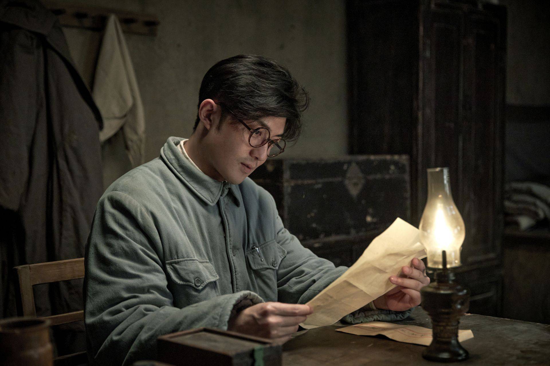 广东卫视热播,海清,李泽锋再现战火中的保育事业_革命_丑子冈_周也