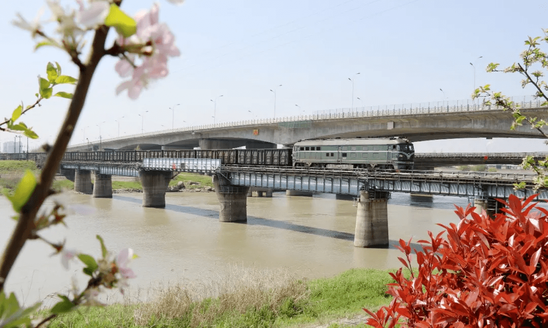 宁芜铁路扩能改造项目开工建设