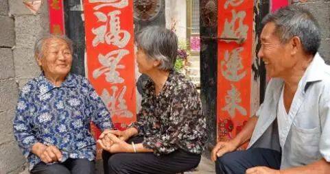 【最美齐鲁孝心人物】耄耋老人向子孙言传身教孝道家风_刘家兰_婆婆_家庭