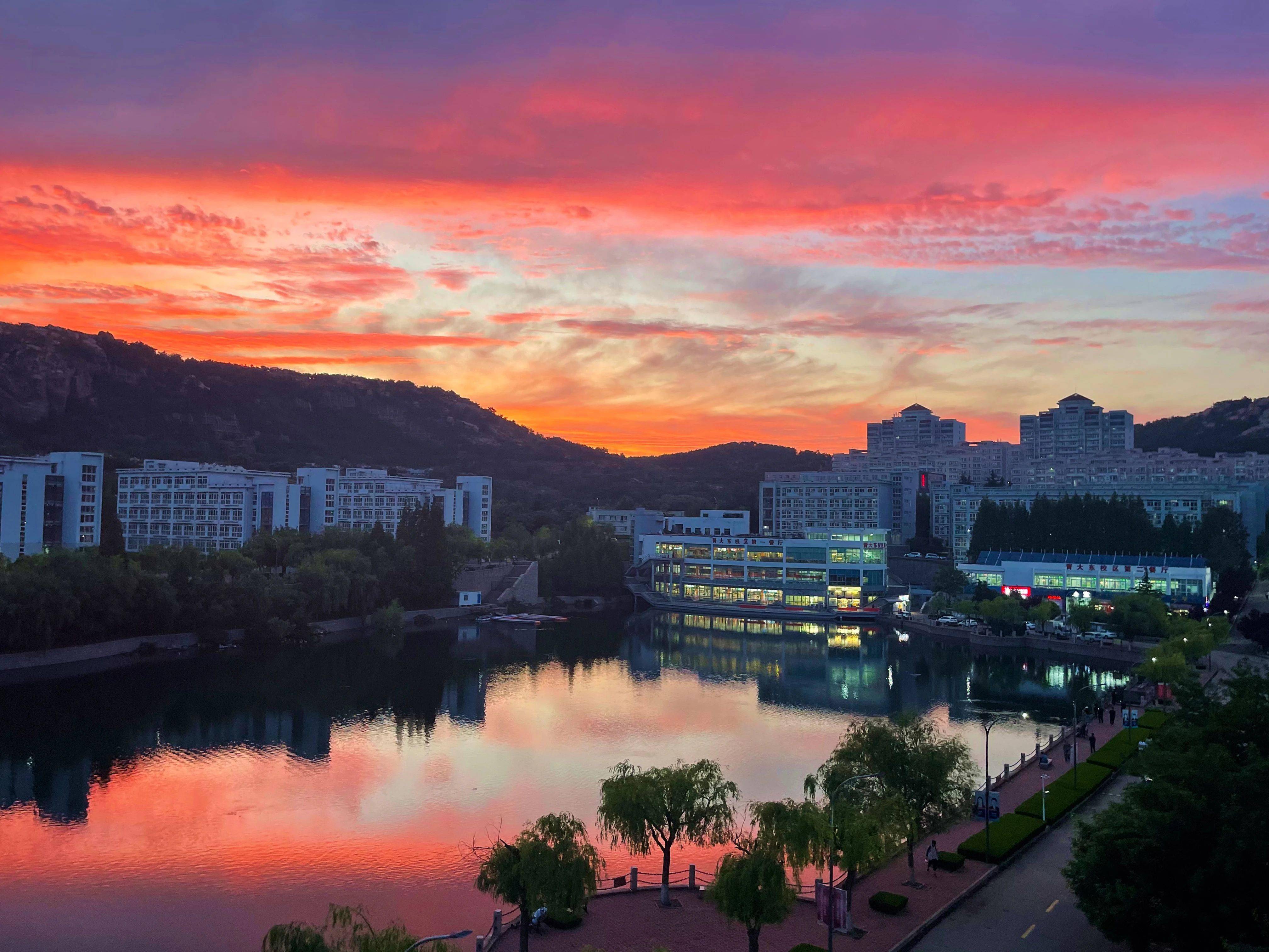 青大网红打卡地剑湖诗情画意栖息的地方