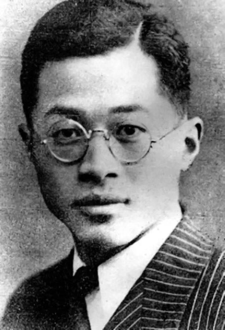 致敬他放弃名誉和地位隐姓埋名17年这位两弹元勋应该被知道