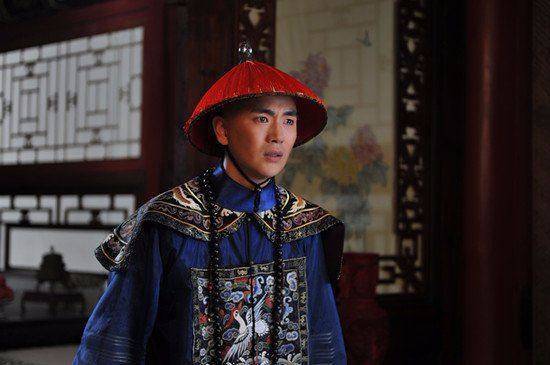 中戏副教授,43岁却如同小鲜肉,比保养无人能及_张晓龙_扮演者_曹贵人