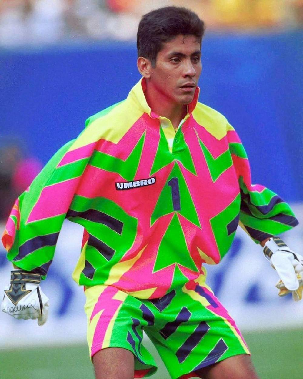 tacchettee推出针织服饰系列_坎波斯那_色彩_图案