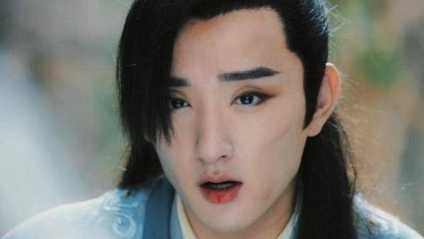 于小彤新剧造型雷人,演技不在线,当年自带灵气的小宝玉怎么了_宣传_原