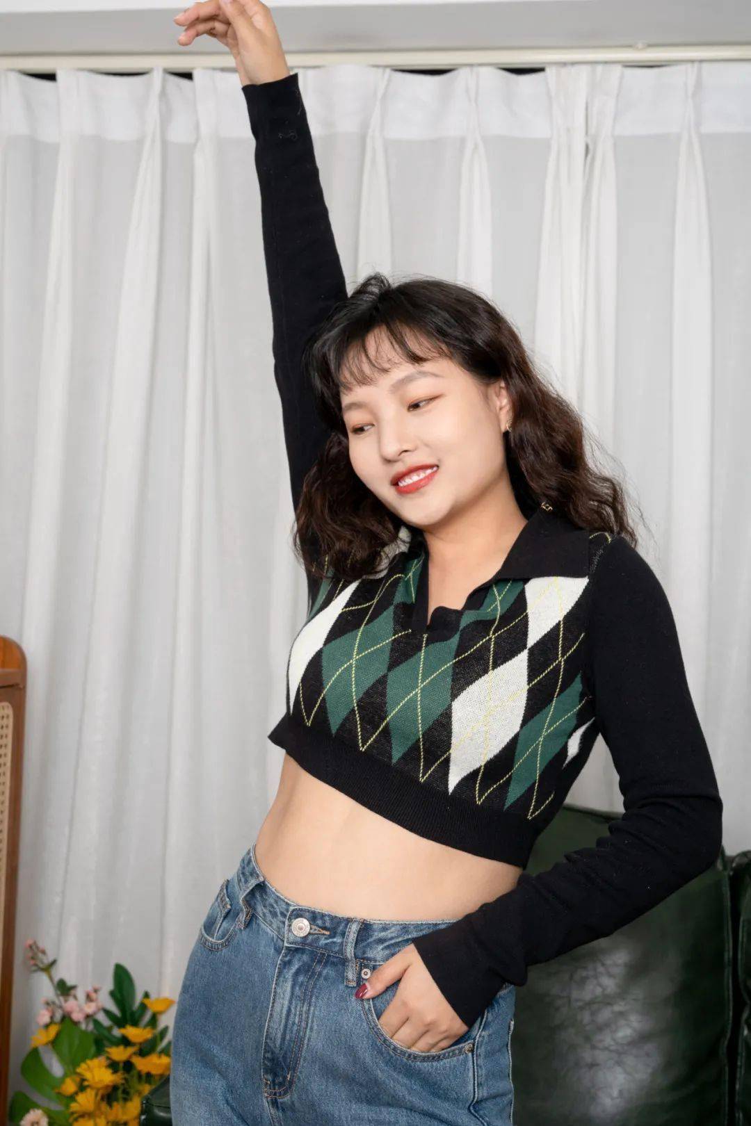 缺点 真的很会买！她穿的这些衣服品牌，想全都买回家！