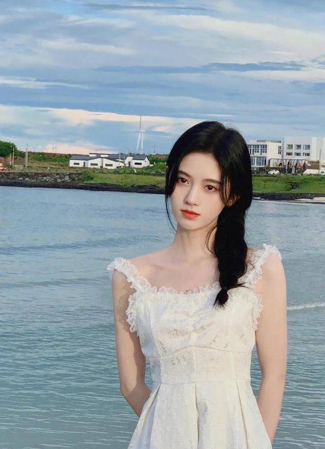 少女与海｜鞠婧祎