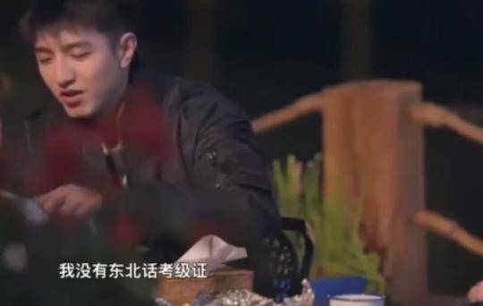 增肥30多磅以后但是后来为了影片2021年12月30