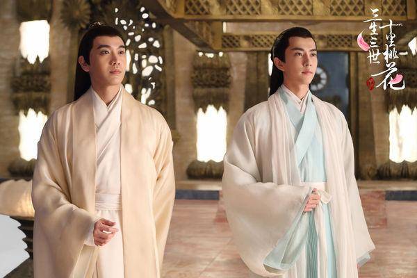 三生三世白真上神爆恋情搂肩摸头牵手全被拍陆网哭了