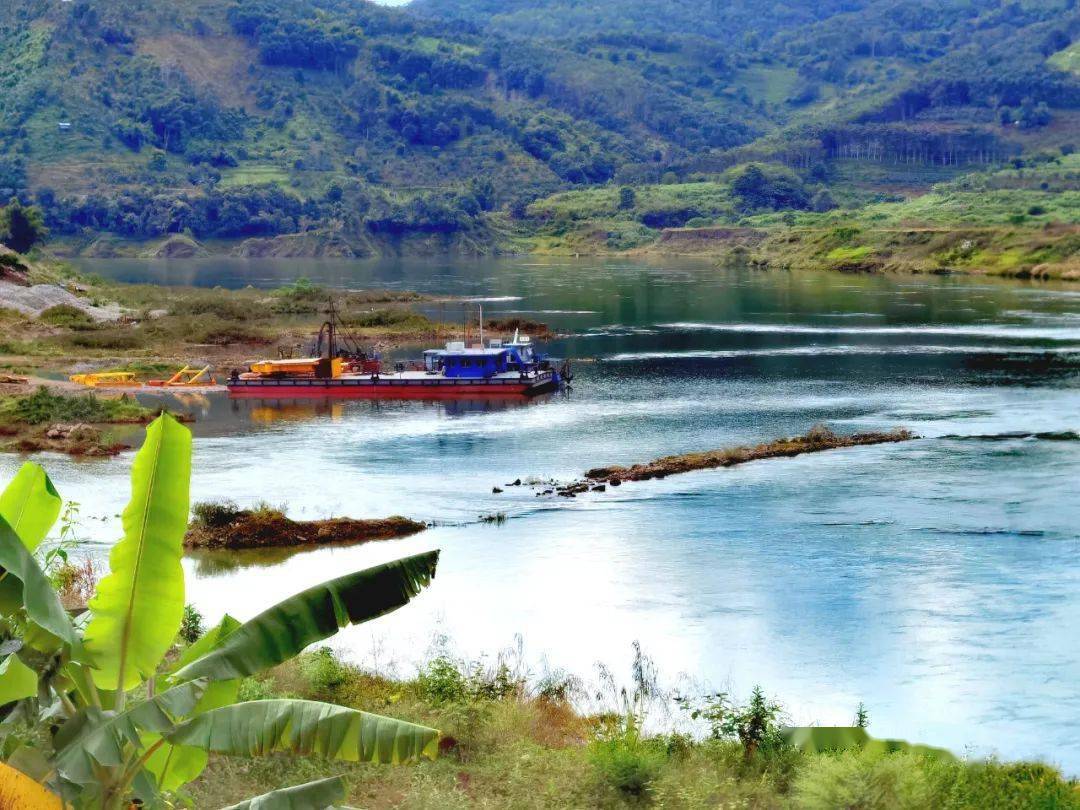 关注嗄里古渡秀山码头一日千年的跨越之旅