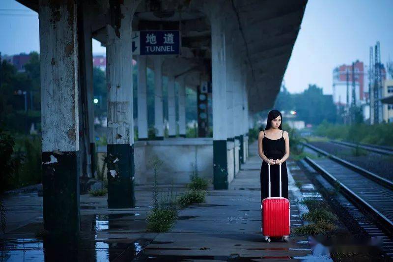 车站张秀卿怀旧金曲深情次中音萨克斯音乐