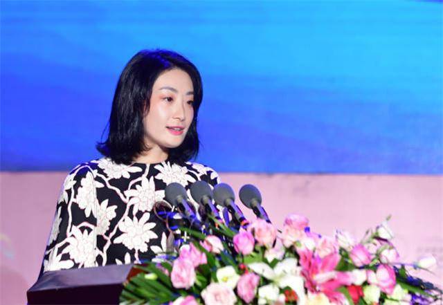娃哈哈总裁女儿39岁身家800亿解约王力宏至今没人娶