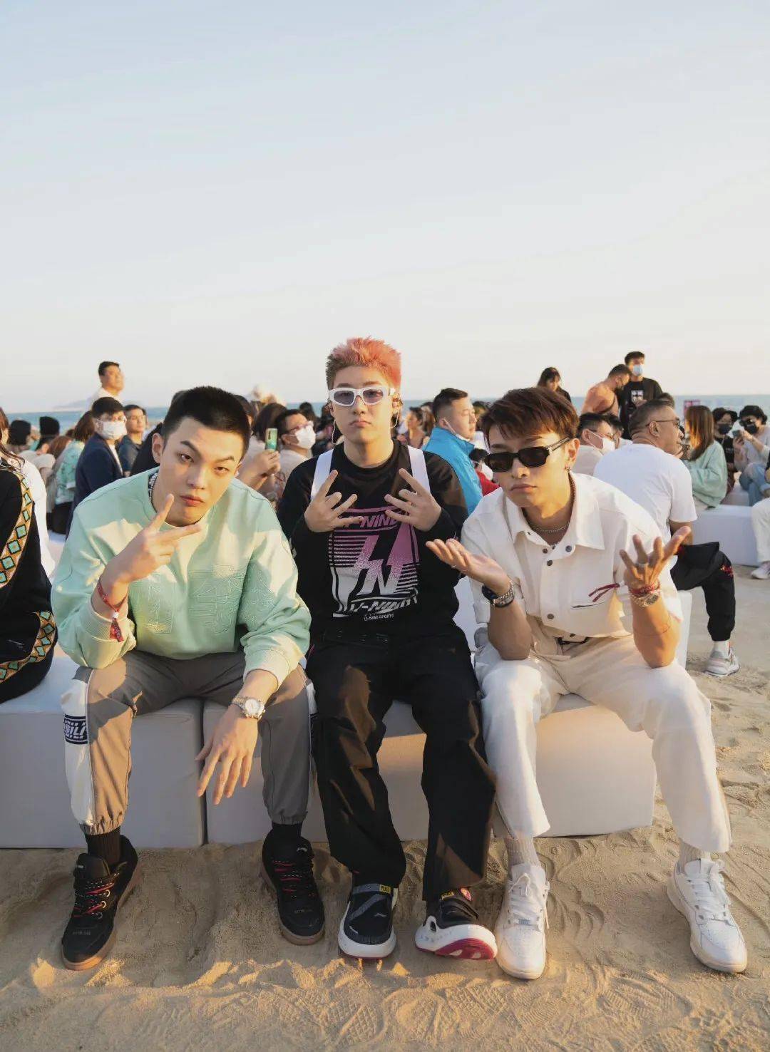 「 "意想天开"的沙滩潮流音乐节—— 中国李宁 」_运动_capper_vava