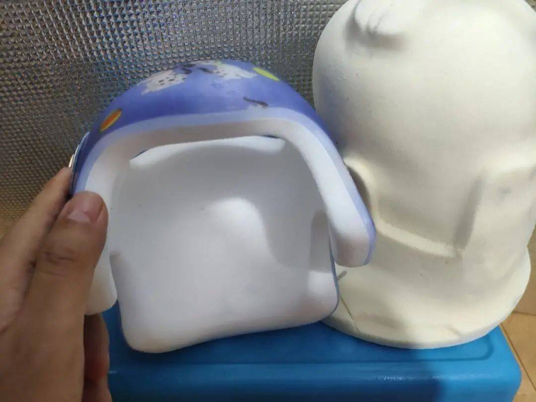 小家科普 | 乱戴矫形头盔 孩子变成"奥特曼"_宝宝_头颅_婴儿
