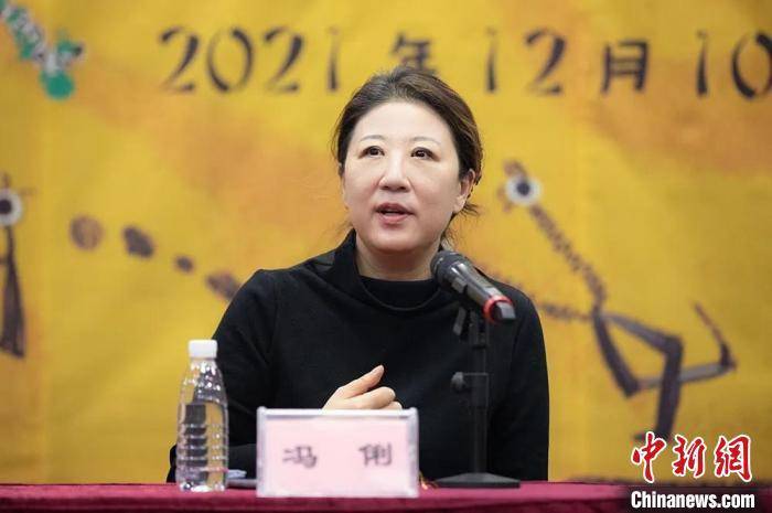 中国儿艺塑料袋变身“主角” 儿艺新戏《极简创造》用无限想象打造妙趣世界