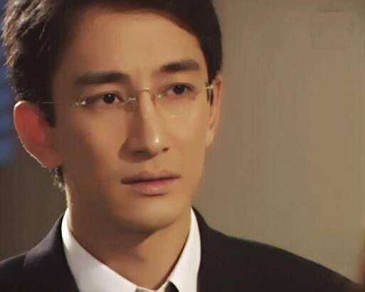 陈羽凡女友陈羽凡同居女友何某照片疑似曝光神似白百何