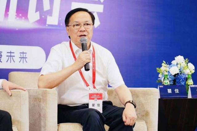 儿童镜片品牌排行榜_知名眼镜品牌明月镜片,向中国航天精神致敬!