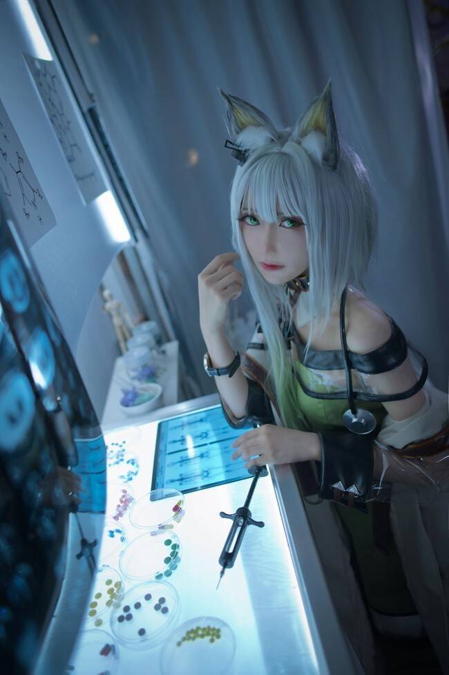 cos:明日方舟-机械属性凯尔希_cn_凯尔希_方舟