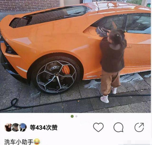 用抹布洗四百万豪车,曾带保镖出门_孙怡_排场_土豪