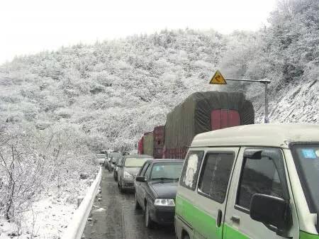 知乎雅西高速通车前走老路翻泥巴山是一种什么体验