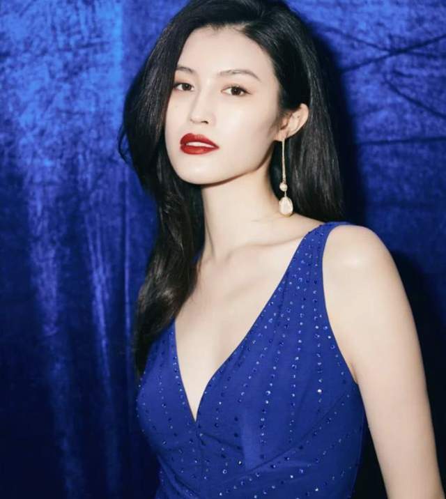 何穗陈伟霆合照高清大图 6ca50ec0968347b6a834efec41d502b5.jpeg