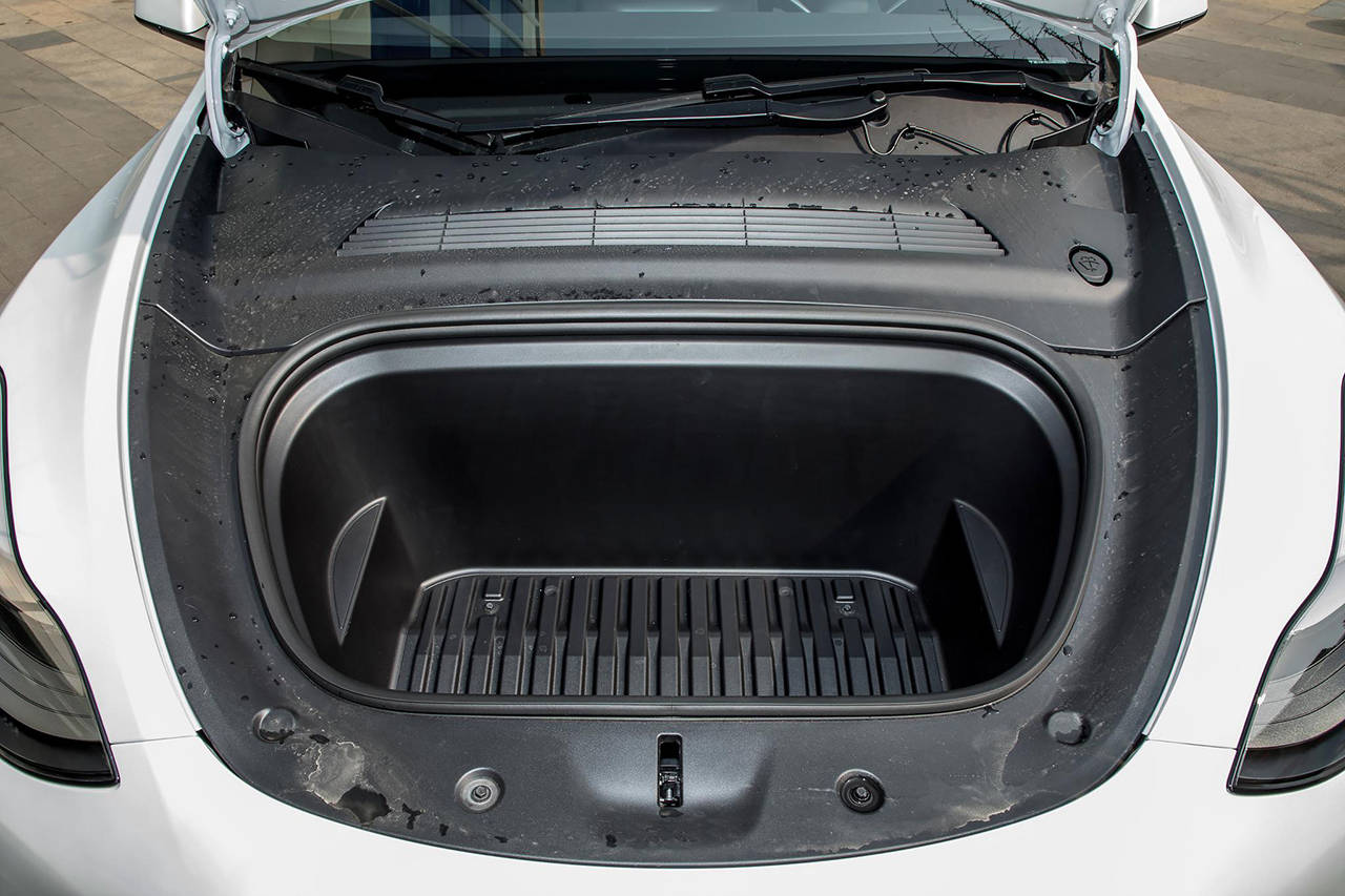 善于减法美学特斯拉modely设计简析