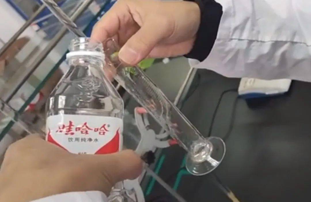 娃哈哈在科研界的地位有多高?_实验_身影_饮用水