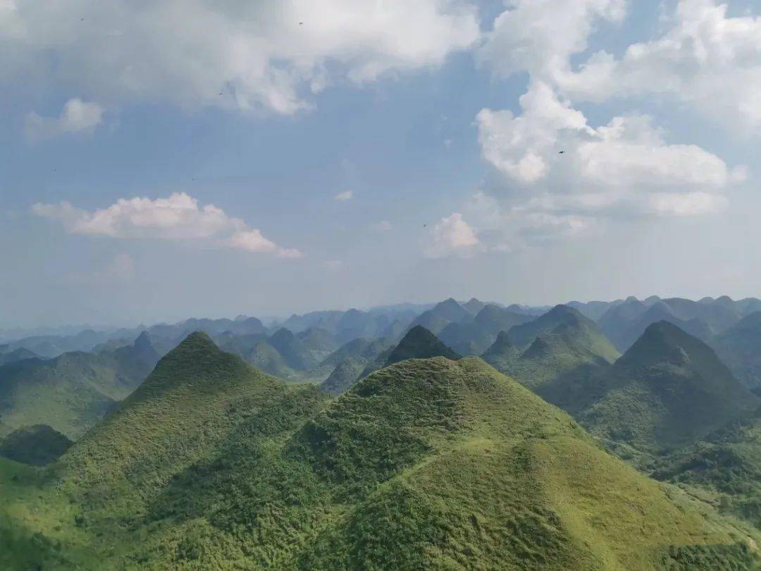 明天出发绝美靘雾山赏万山美景徒步英德世外桃源靘雾山绝美的峰林徒步