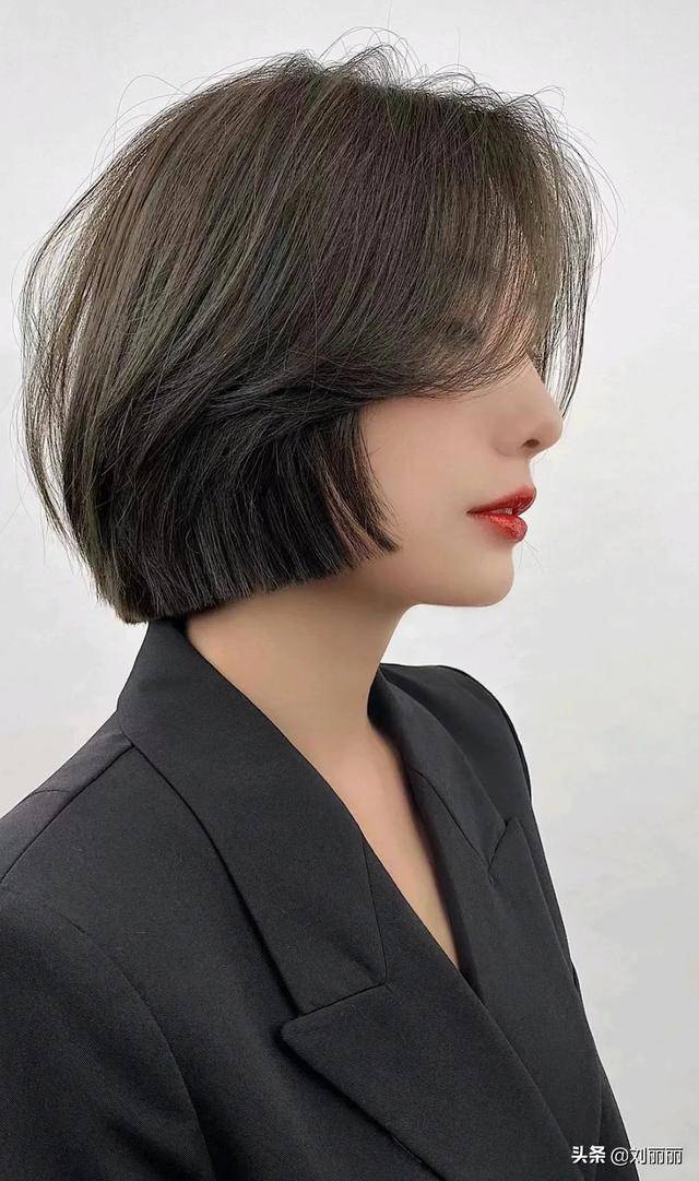 最新时尚发型2025 67171487d9124039877cace8f95b2a0c.jpeg