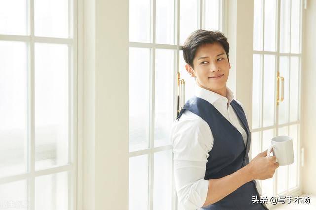 28岁男公关的情感自述1次意外与女客户发生关系人生彻底改变