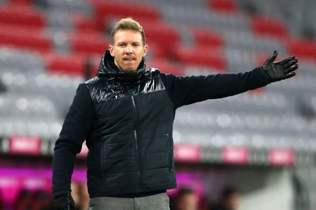 热点穆勒莱万同喜纳帅头半年好评