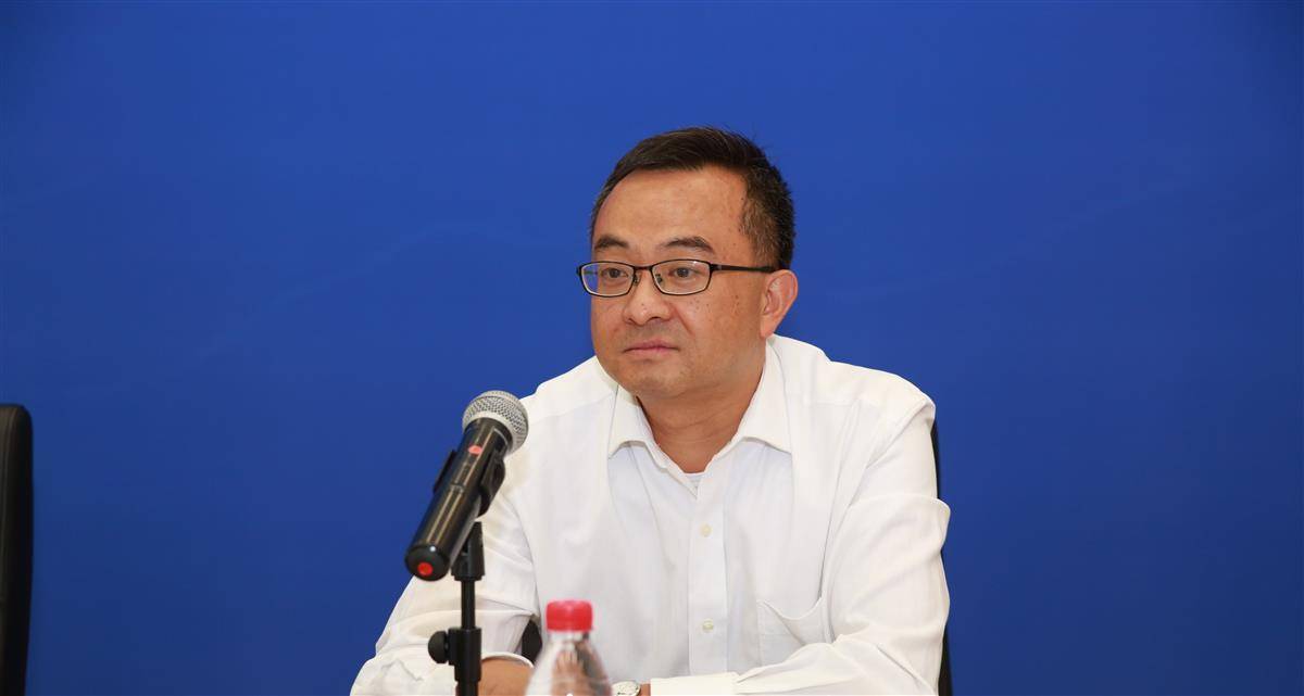 颜清辉任国家医保局副局长,系该局首位新闻发言人